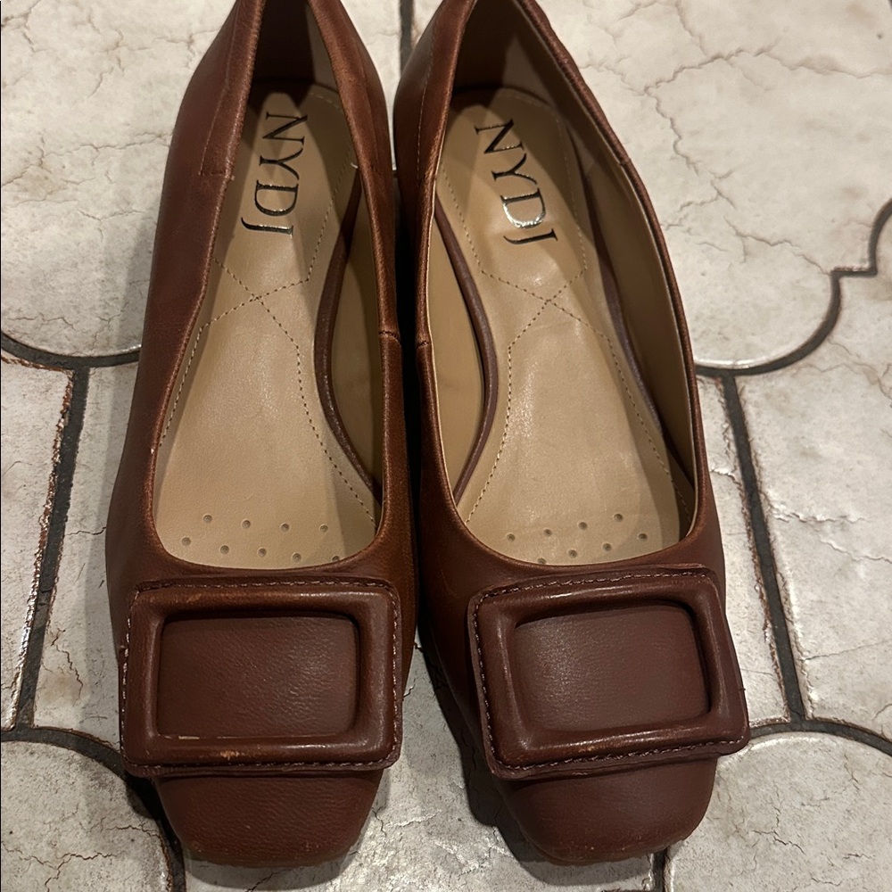 NYDJ Women's Tan Leather Loafers/flats women’s 7 brand new